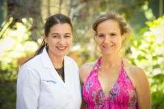 皇冠hga025大学洛杉矶分校的博士. Jacqueline Casillas and pediatric cancer survivor